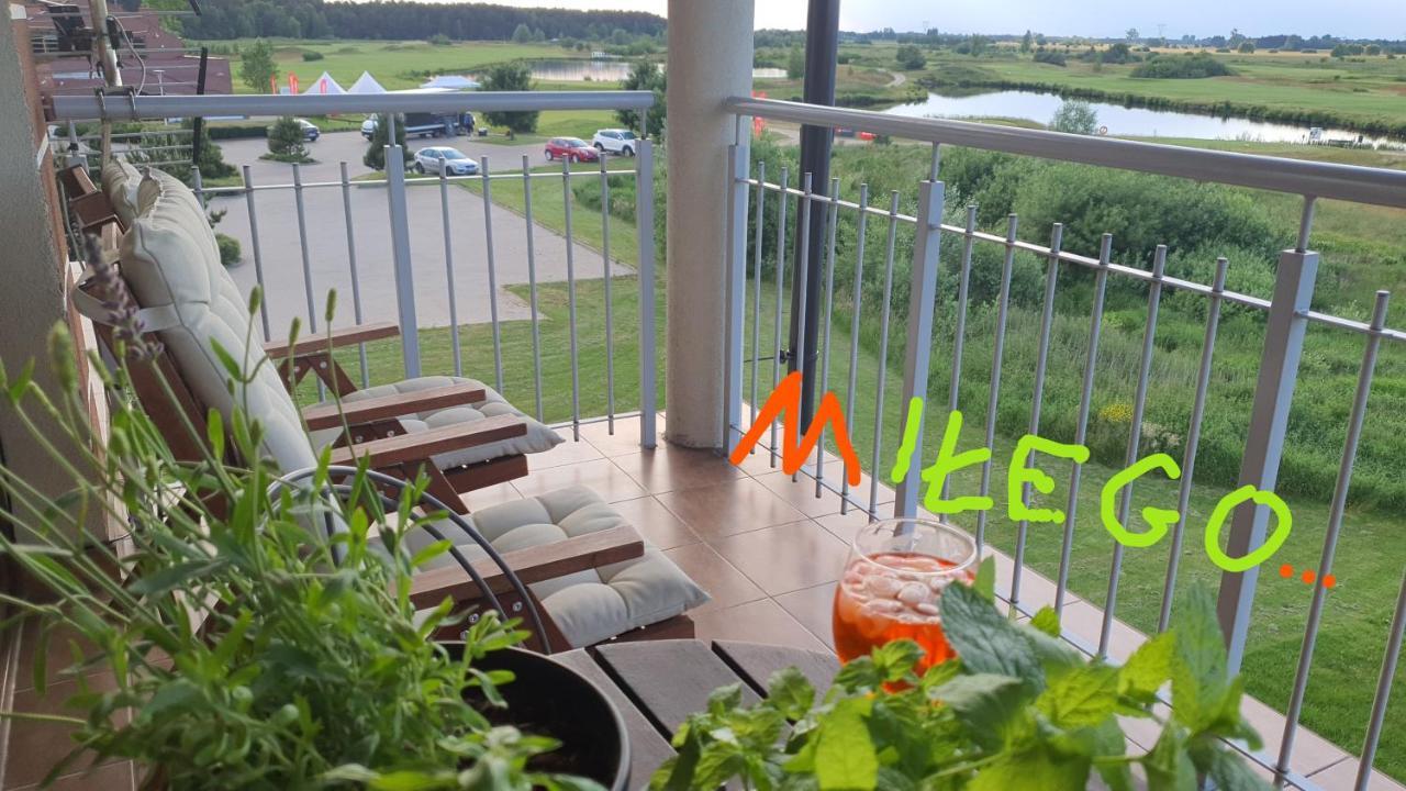 Apartgolf Sobienie Krolewskie Sobienie Szlacheckie 外观 照片