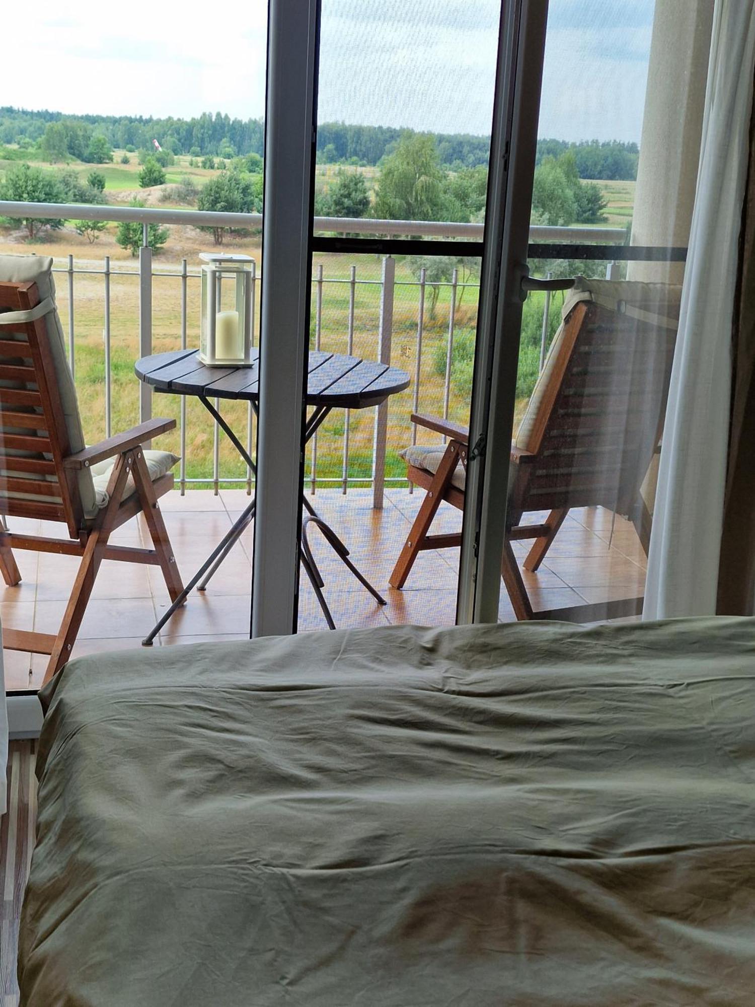 Apartgolf Sobienie Krolewskie Sobienie Szlacheckie 外观 照片